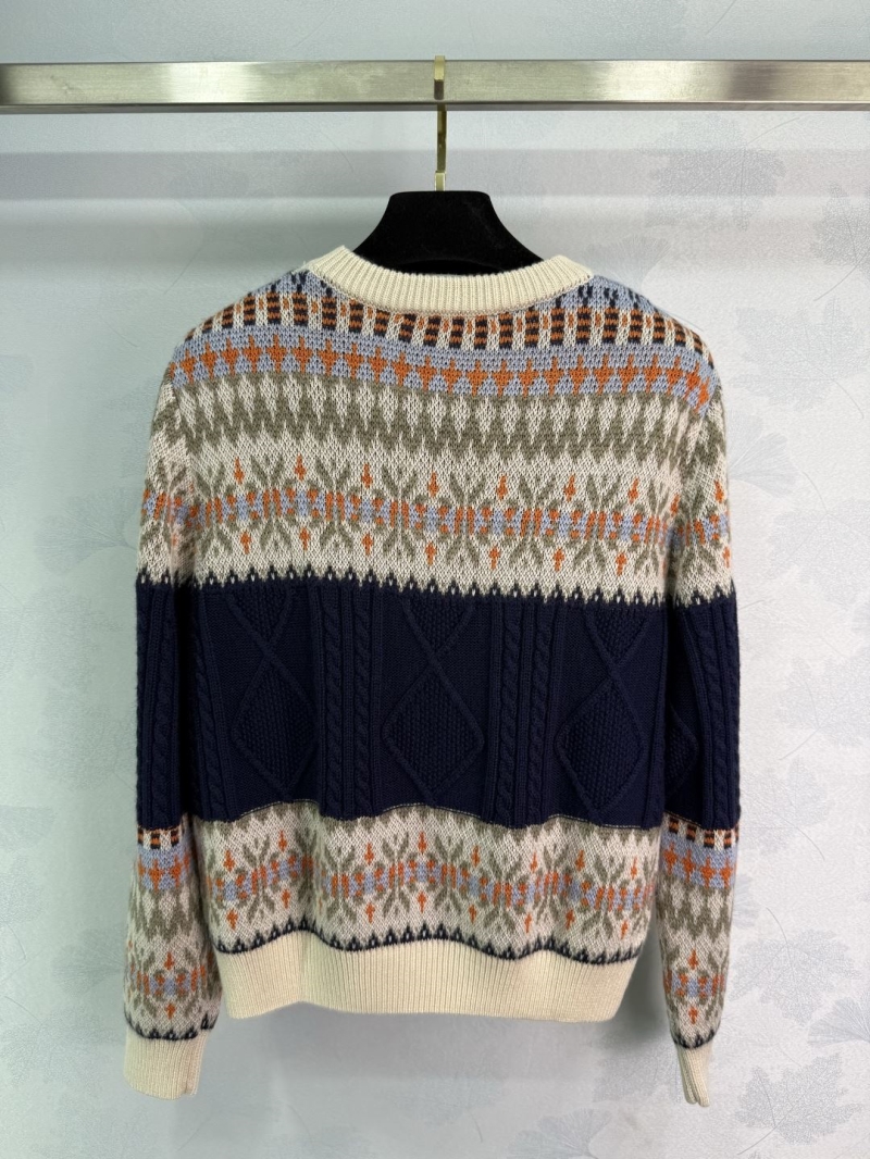 Va1e*ntin0 sweater